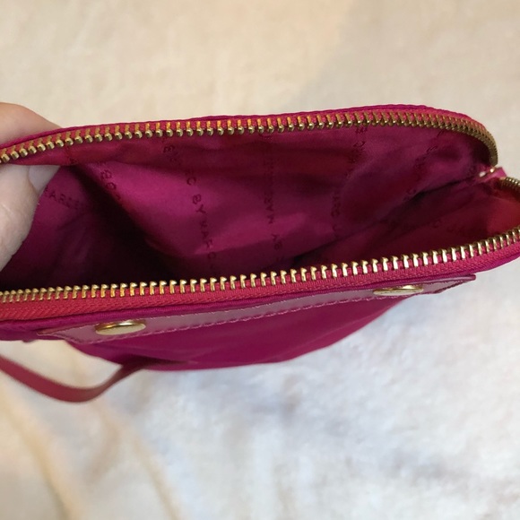 Marc Jacobs Nylon Natasha Mini Crossbody pink - Picture 7 of 7